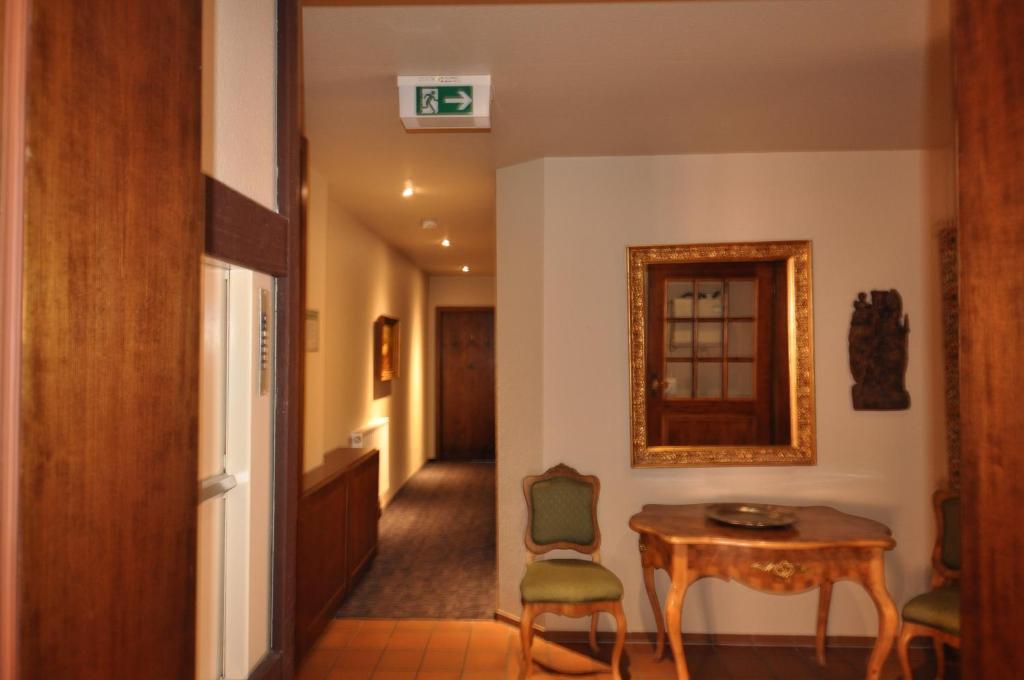 Hotel Schmuckkaestchen Miltenberg Exterior photo